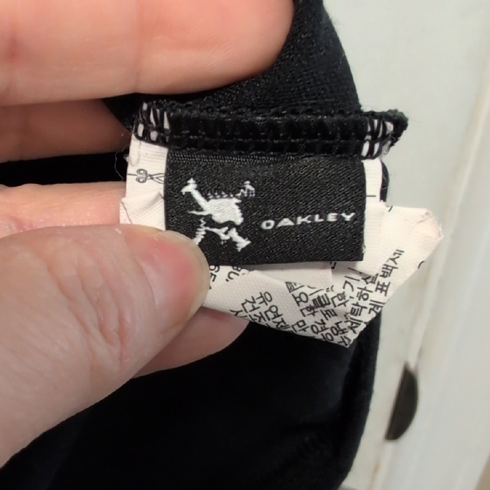 Oakley Jet dark gray Long Sleeve Tee - Picture 7 of 8